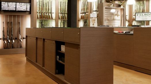 Réalisation complète de l’agencement d’une armurerie à Orbec par Profil Aménagement