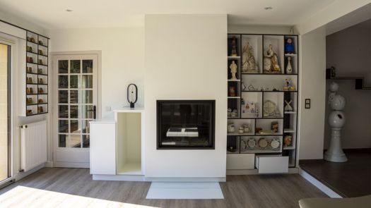 Réalisation complète d’une cheminée et meuble télévision sur-mesure par Profil Aménagement