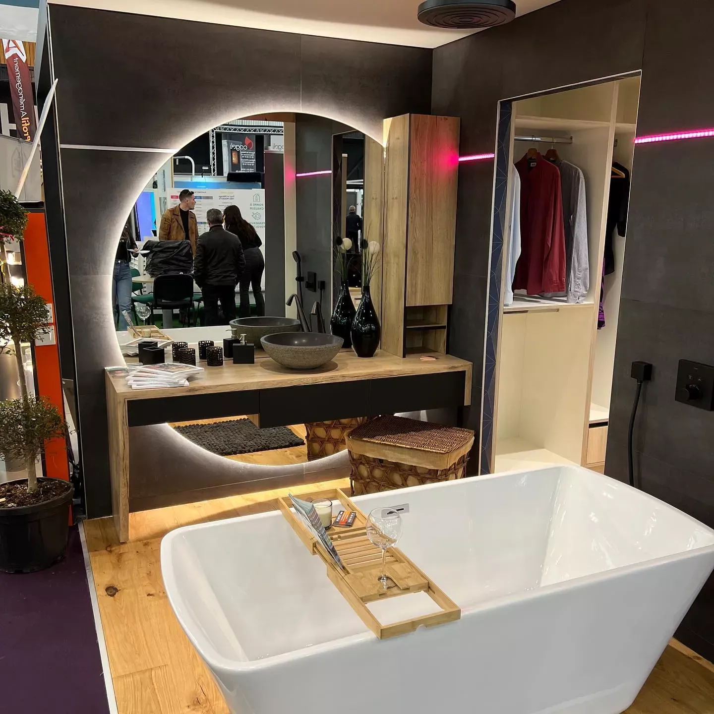 Baignoire centrale salle de bain