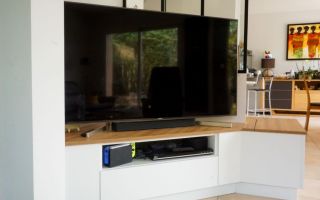 Réalisation complète d’un rangement et meuble TV sur-mesure par Profil Aménagement